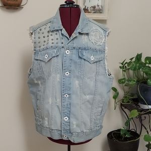 Switch Men's Sleeveles Jacket Size XL